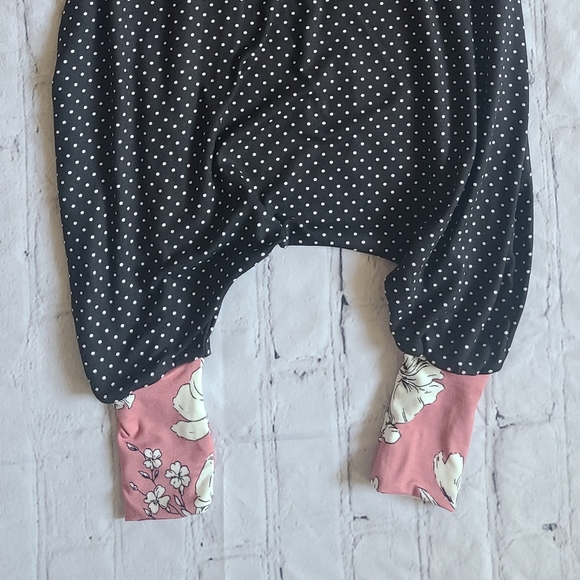 Capri romper - Picture 4 of 5